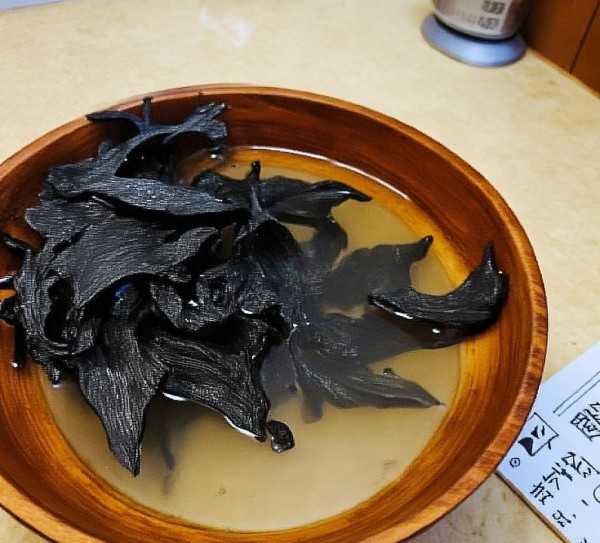 木耳泡发时间大揭秘，正确泡发木耳的技巧与注意事项